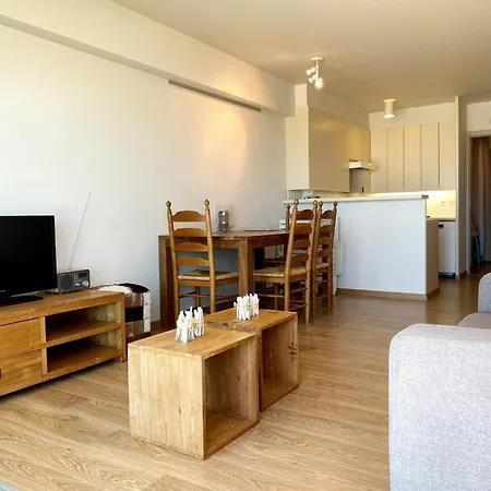 Apartment In Nieuwpoort With Terrace 아파트 니우포르트
