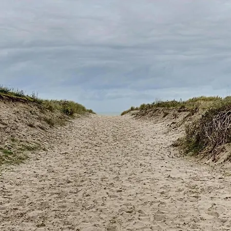 Apartment In Nieuwpoort With Terrace * 니우포르트